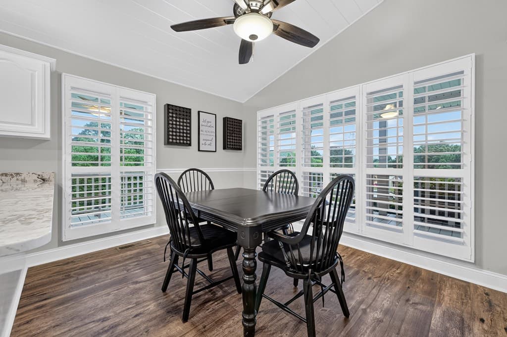 832 W First Street, Blue Ridge GA 30513 - Photo