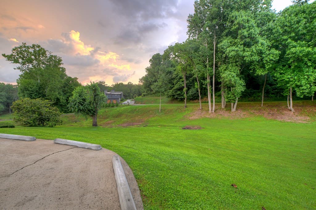 832 W First Street, Blue Ridge GA 30513 - Photo