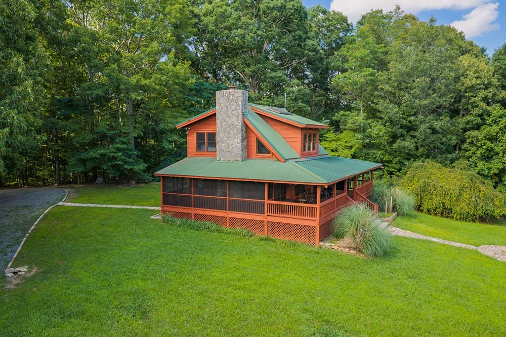 196 Creek Camp Road, Ellijay GA 30536 - Photo