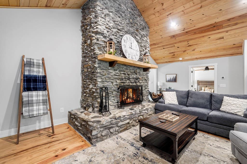 36 Dapple Lane, Ellijay GA 30540 - Photo