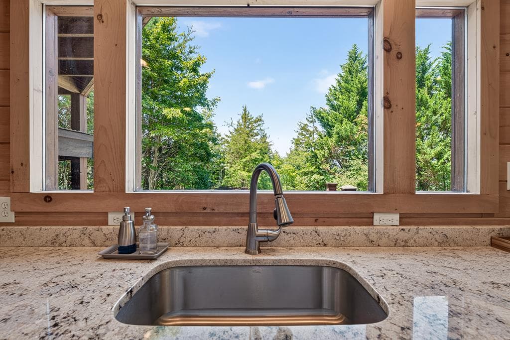 78 Mountain Peaks Lane, Blue Ridge GA 30513 - Photo
