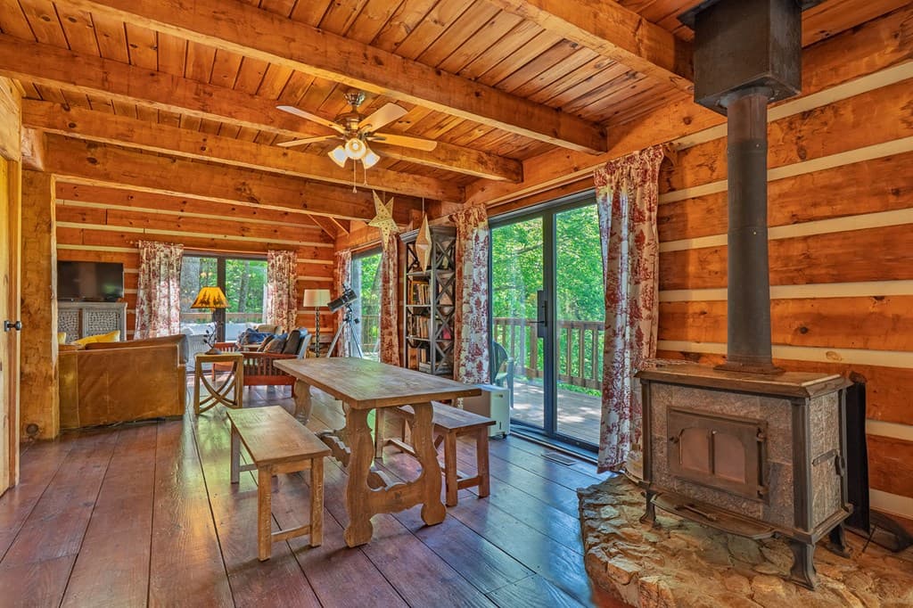 1049 Rockwater Road, Ellijay GA 30536 - Photo