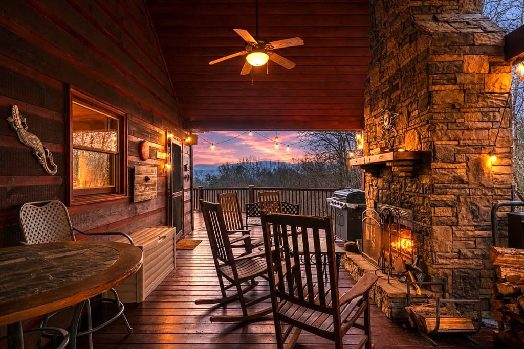 97 Fox Mountain Crossing, Blue Ridge GA 30513 - Photo