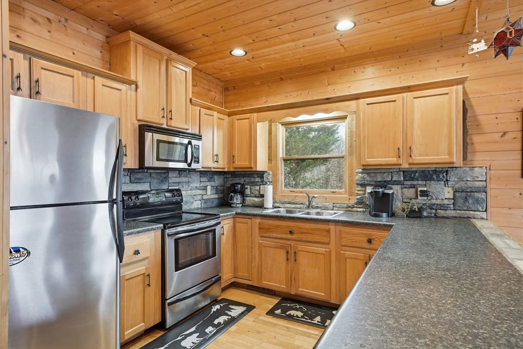 97 Fox Mountain Crossing, Blue Ridge GA 30513 - Photo