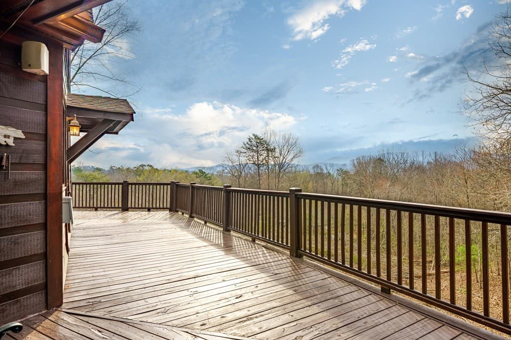 97 Fox Mountain Crossing, Blue Ridge GA 30513 - Photo