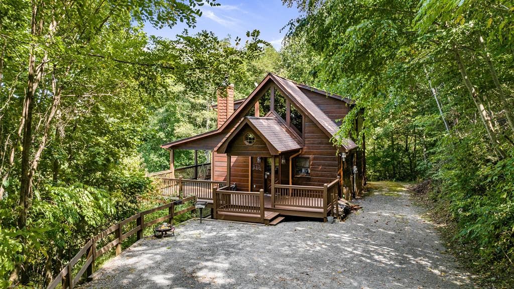 469 Mountain High Drive, Mineral Bluff GA 30559 - Photo