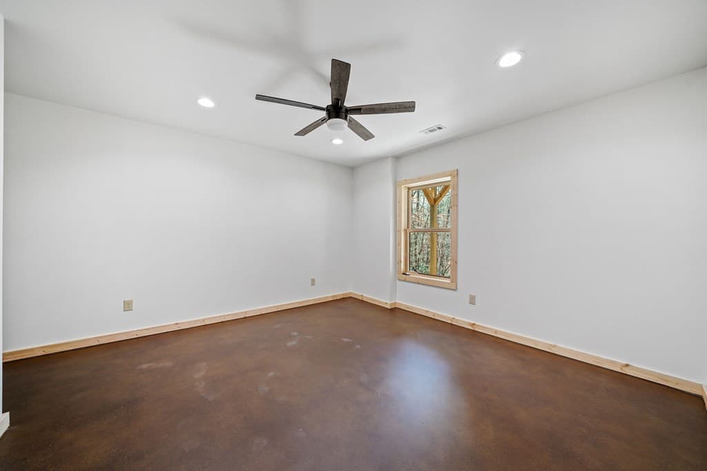 641 Bryant Farm Lane, Ellijay GA 30540 - Photo