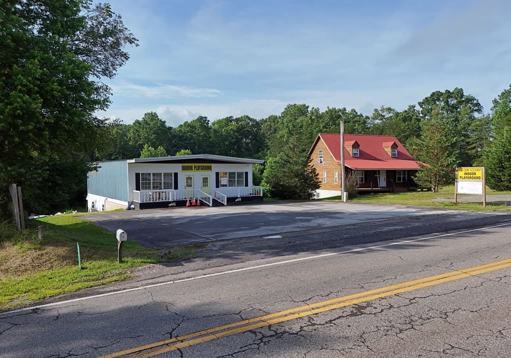 1609 Blue Ridge Hwy, Blairsville GA 30512 - Photo
