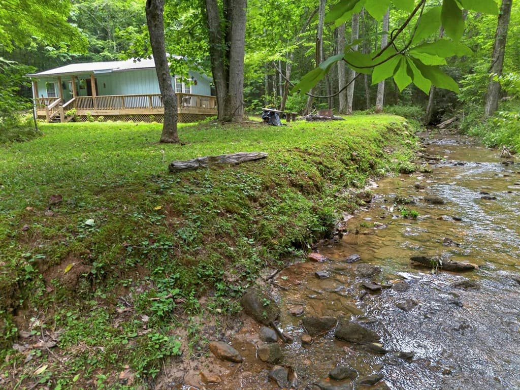 595 Timberlake Road, Blue Ridge GA 30513 - Photo