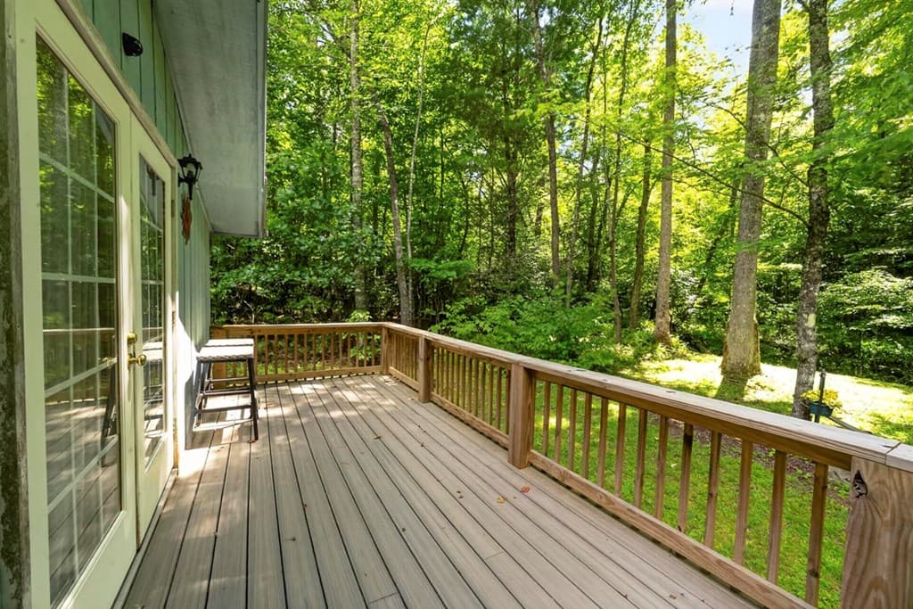 595 Timberlake Road, Blue Ridge GA 30513 - Photo