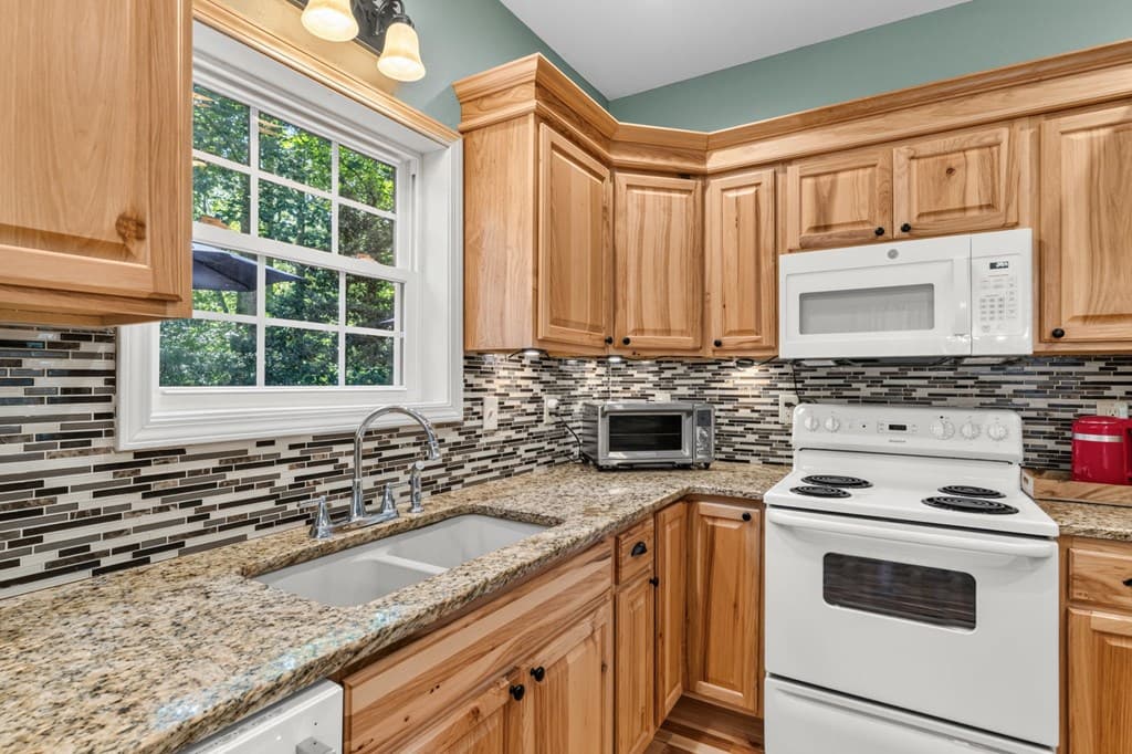 611 Monocle Drive, Ellijay GA 30540 - Photo