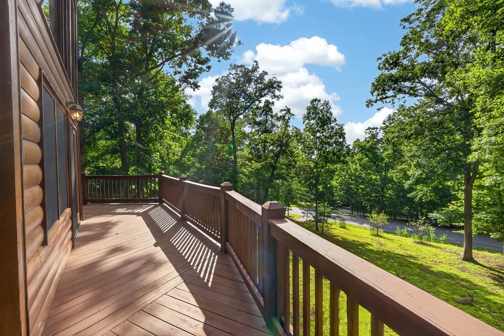 23 Dolores Drive, Mineral Bluff GA 30559 - Photo