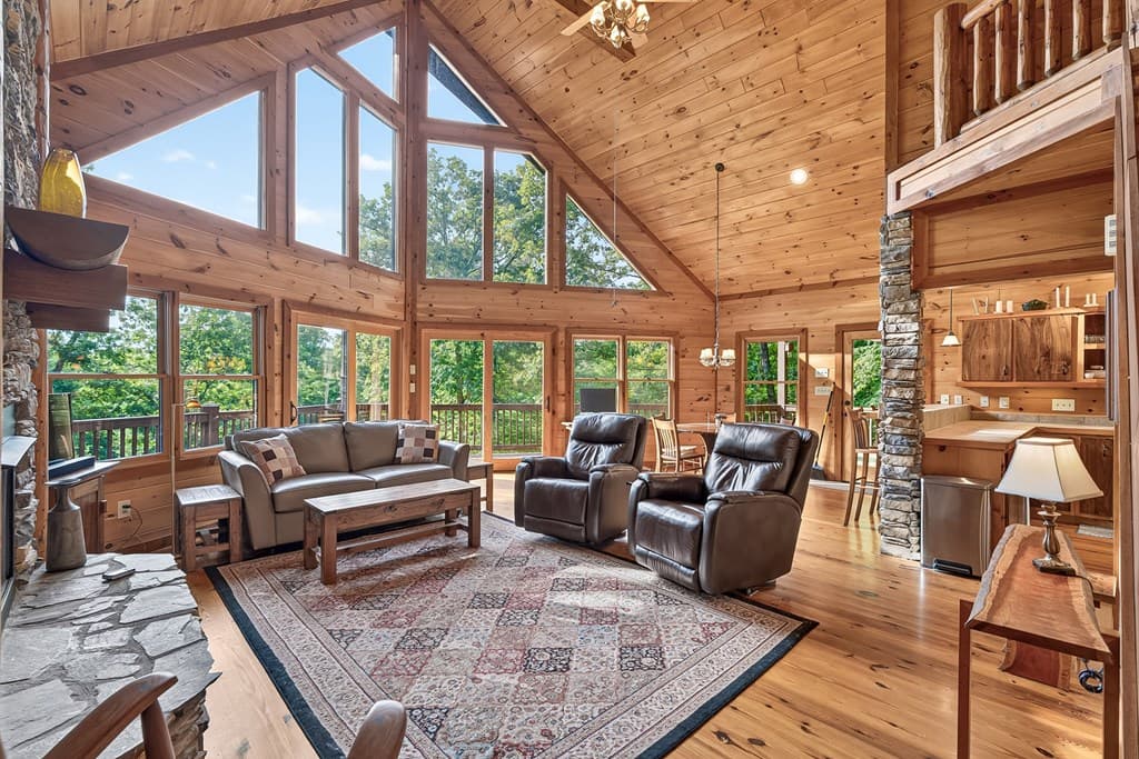 23 Dolores Drive, Mineral Bluff GA 30559 - Photo