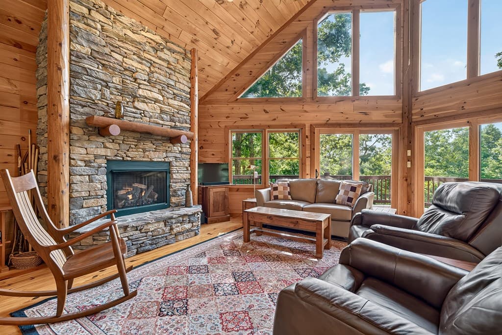 23 Dolores Drive, Mineral Bluff GA 30559 - Photo