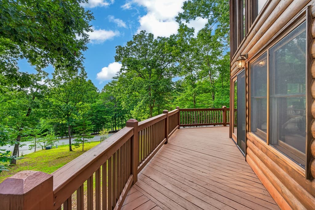 23 Dolores Drive, Mineral Bluff GA 30559 - Photo