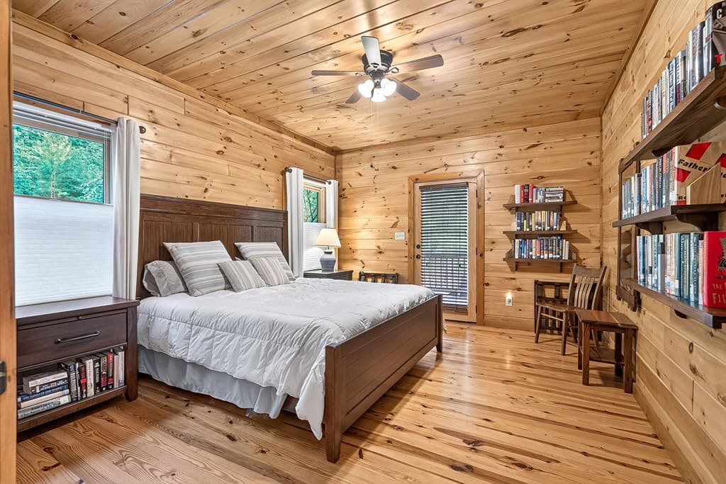 23 Dolores Drive, Mineral Bluff GA 30559 - Photo