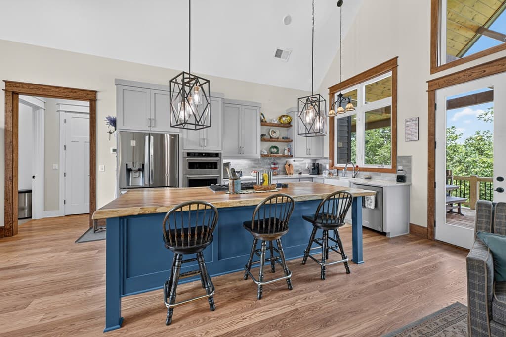 1567 Hap Holt Road, Ellijay GA 30540 - Photo