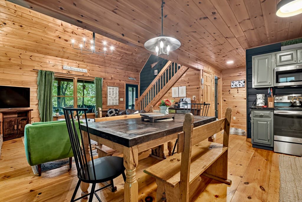 279 S Riverview, Ellijay GA 30536 - Photo