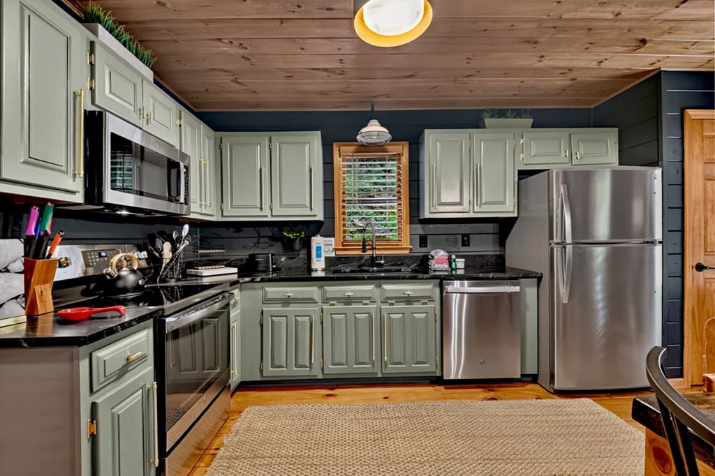279 S Riverview, Ellijay GA 30536 - Photo