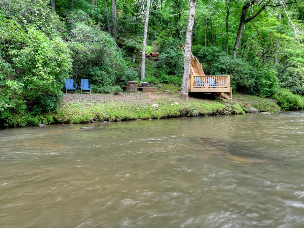 279 S Riverview, Ellijay GA 30536 - Photo