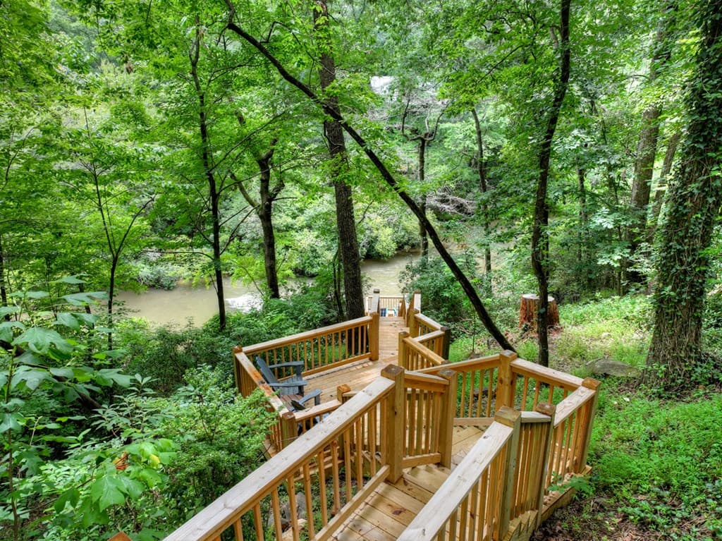 279 S Riverview, Ellijay GA 30536 - Photo
