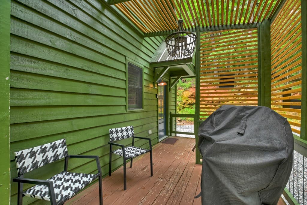 279 S Riverview, Ellijay GA 30536 - Photo
