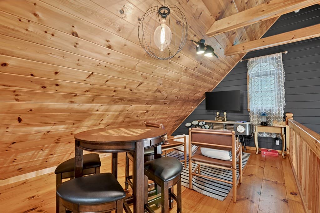 279 S Riverview, Ellijay GA 30536 - Photo