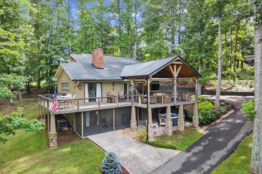 3755 Woods Creek Drive, Young Harris GA 30582 - Photo