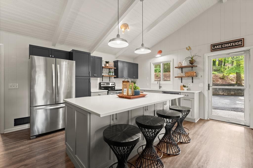 3755 Woods Creek Drive, Young Harris GA 30582 - Photo