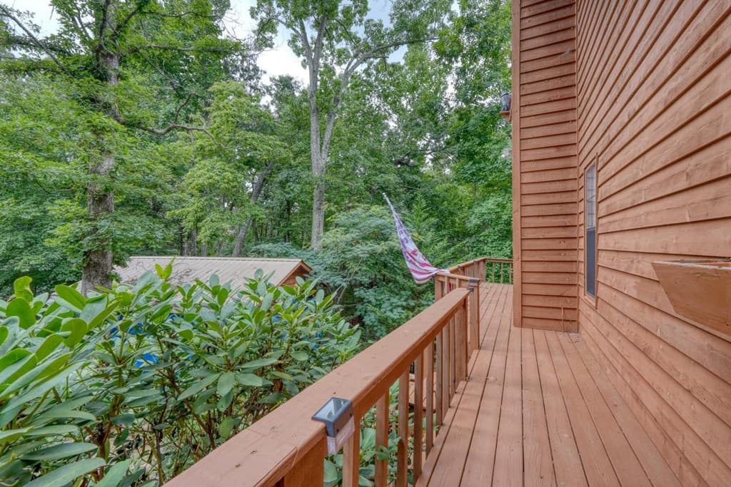 135 Deerwood Trail Road, Blairsville GA 30512 - Photo