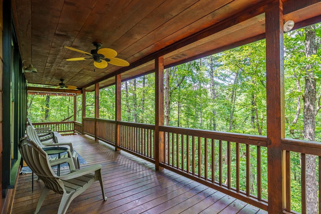 252 Granny Branch Drive, Blue Ridge GA 30513 - Photo