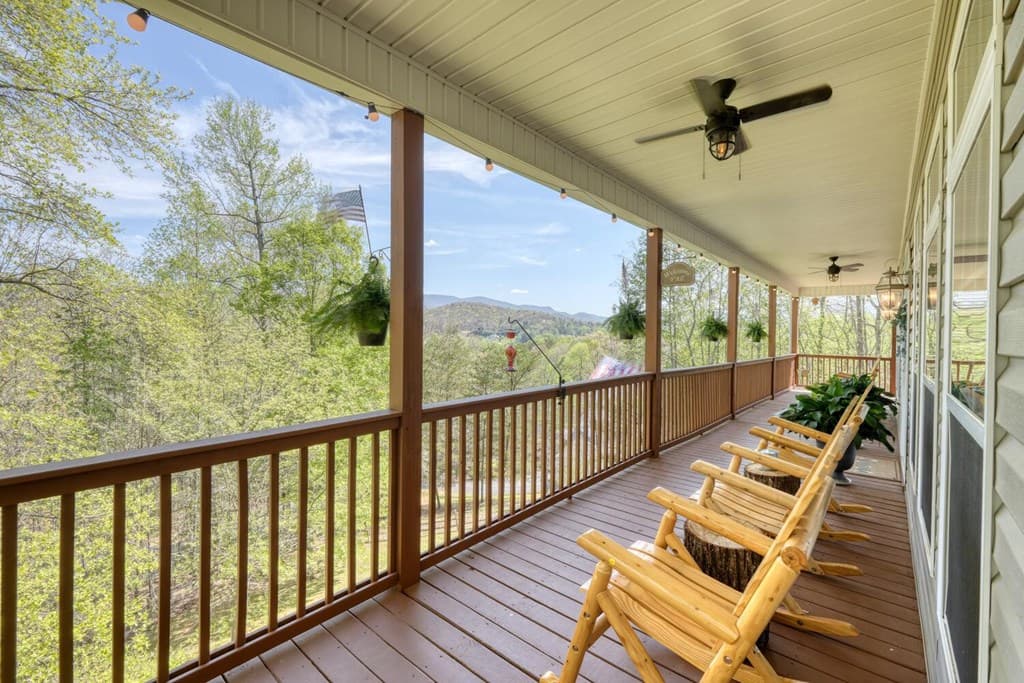 315 Wildwood Brook, Blairsville GA 30512 - Photo