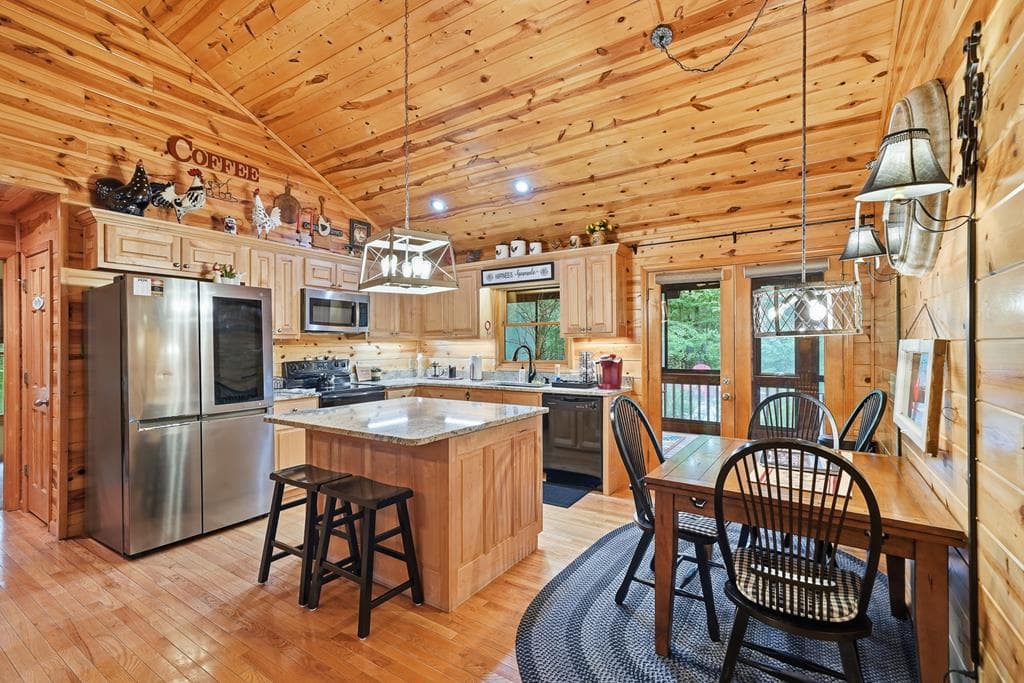 460 Pasha Drive, Ellijay GA 30540 - Photo