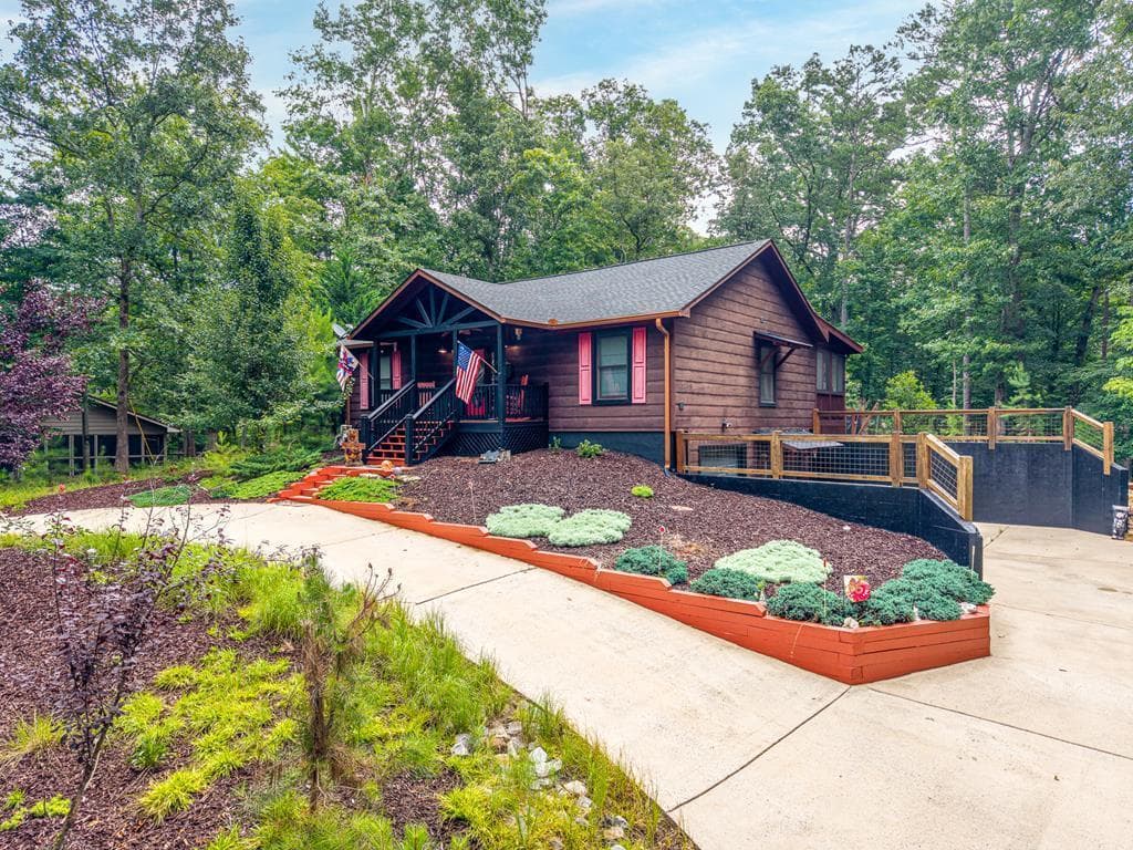 460 Pasha Drive, Ellijay GA 30540 - Primary photo