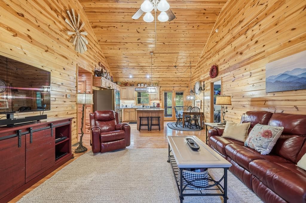 460 Pasha Drive, Ellijay GA 30540 - Photo