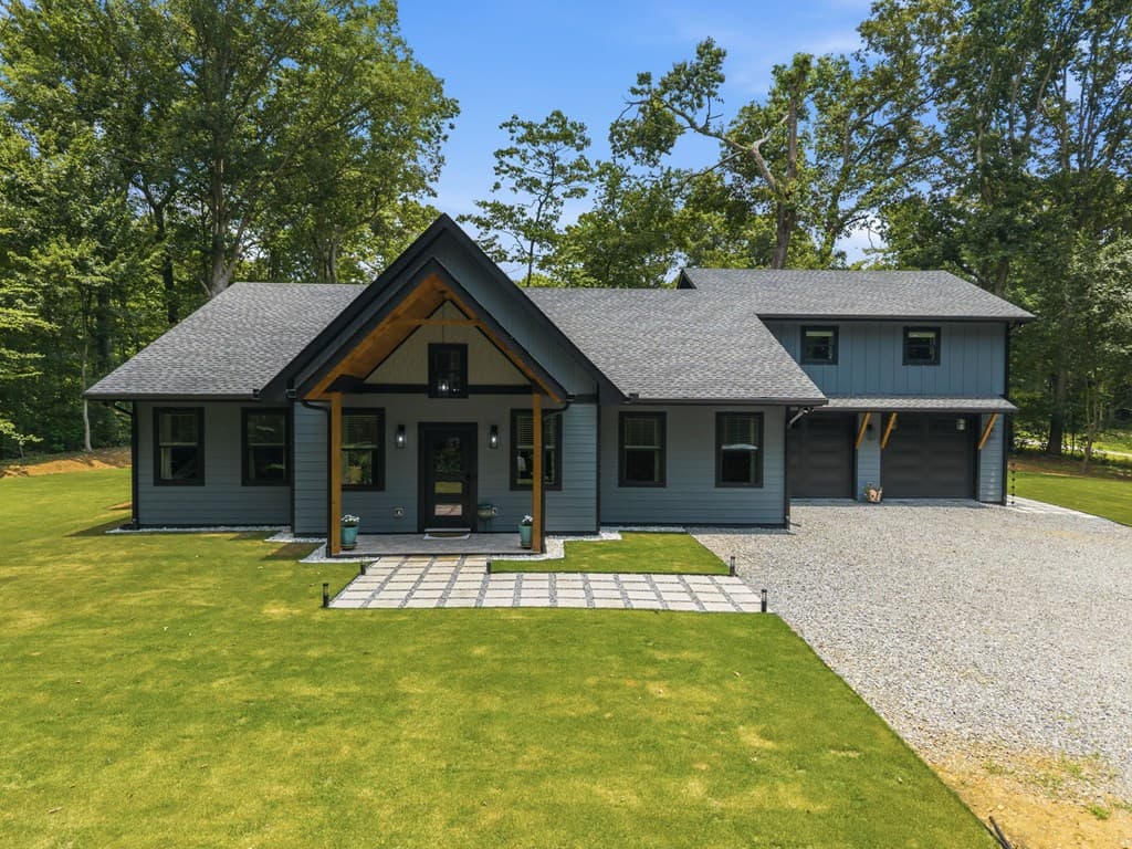 381 Parks Drive, Ellijay GA 30536 - Photo