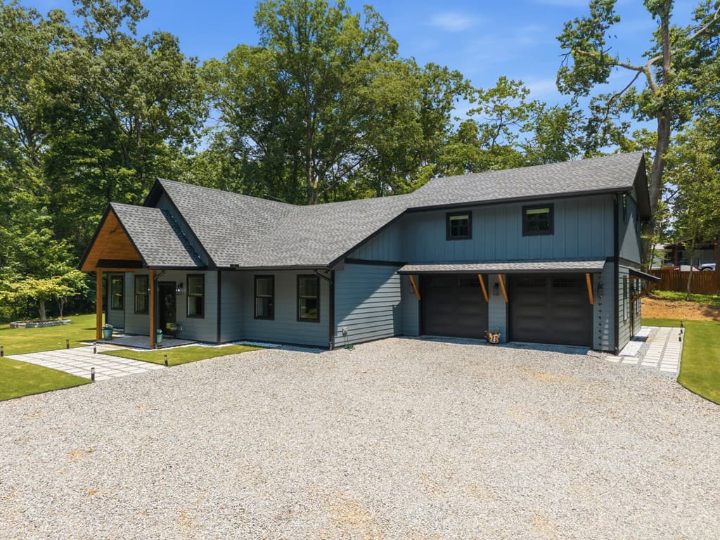381 Parks Drive, Ellijay GA 30536 - Photo