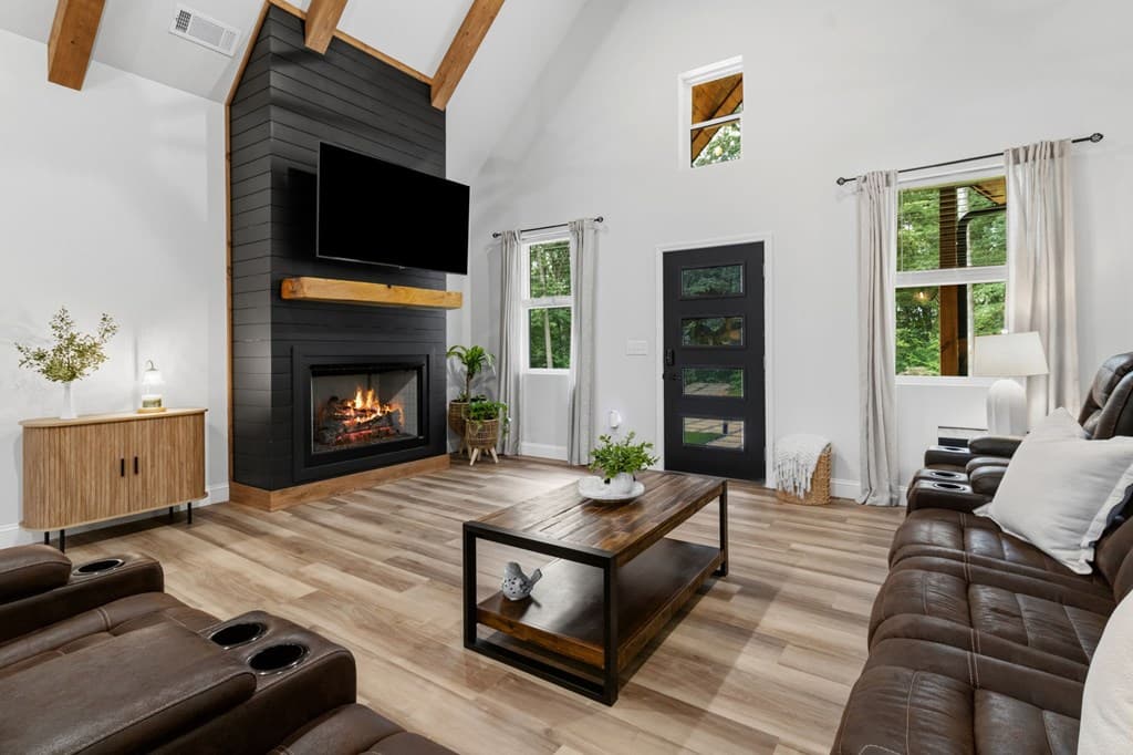 381 Parks Drive, Ellijay GA 30536 - Photo
