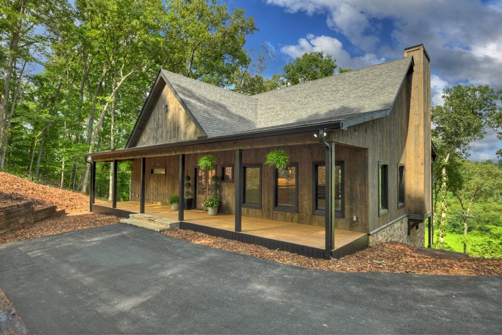1729 Barnes Chapel Road, Blue Ridge GA 30513 - Primary photo