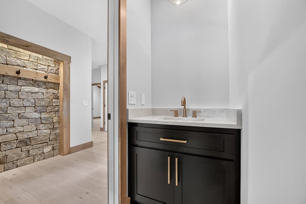 1729 Barnes Chapel Road, Blue Ridge GA 30513 - Photo