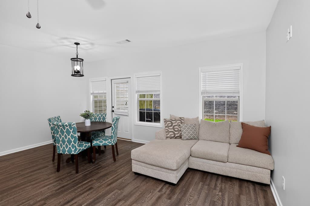 198 Towne Villas Drive, Jasper GA 30143 - Photo