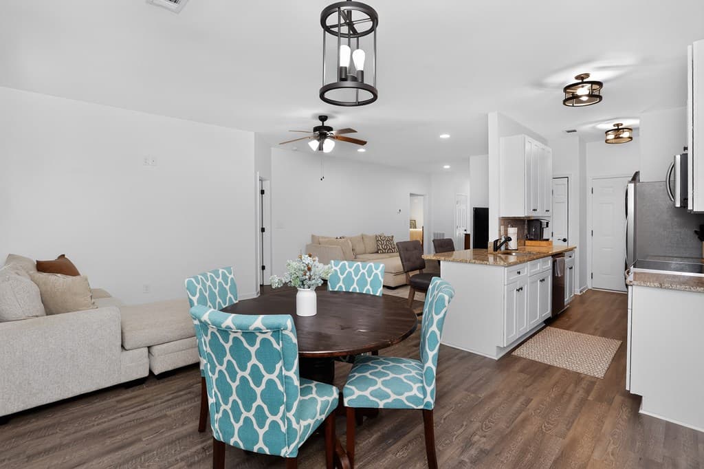 198 Towne Villas Drive, Jasper GA 30143 - Photo