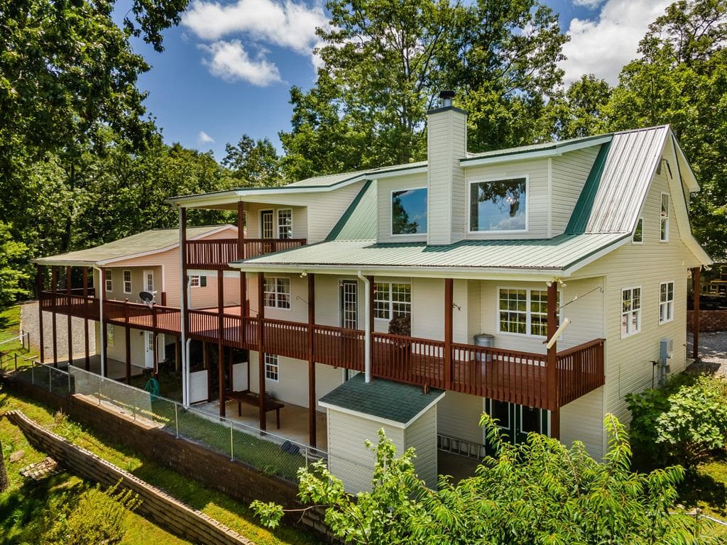 334 Hawks Claw Trail, Morganton GA 30560 - Primary photo