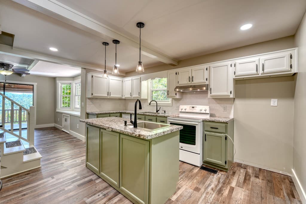 61 Deerwood Trail, Blairsville GA 30512 - Photo