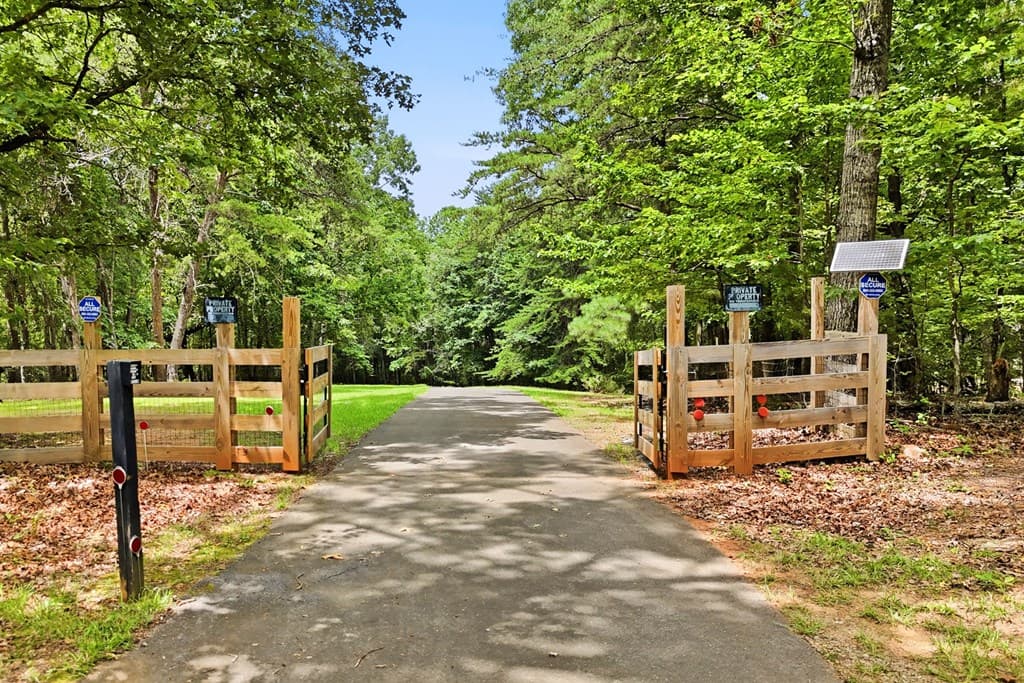 116 Hidden Cove Drive, Ball Ground GA 30107 - Photo
