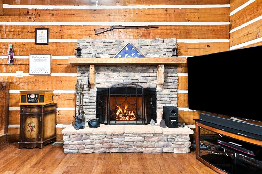 116 Hidden Cove Drive, Ball Ground GA 30107 - Photo