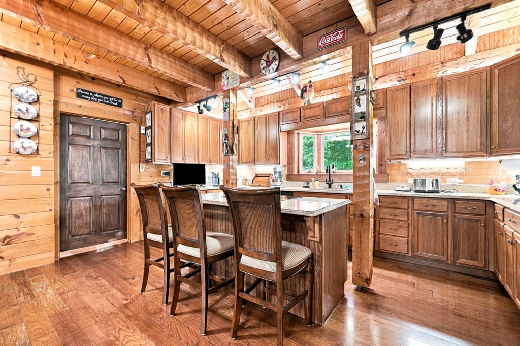 116 Hidden Cove Drive, Ball Ground GA 30107 - Photo