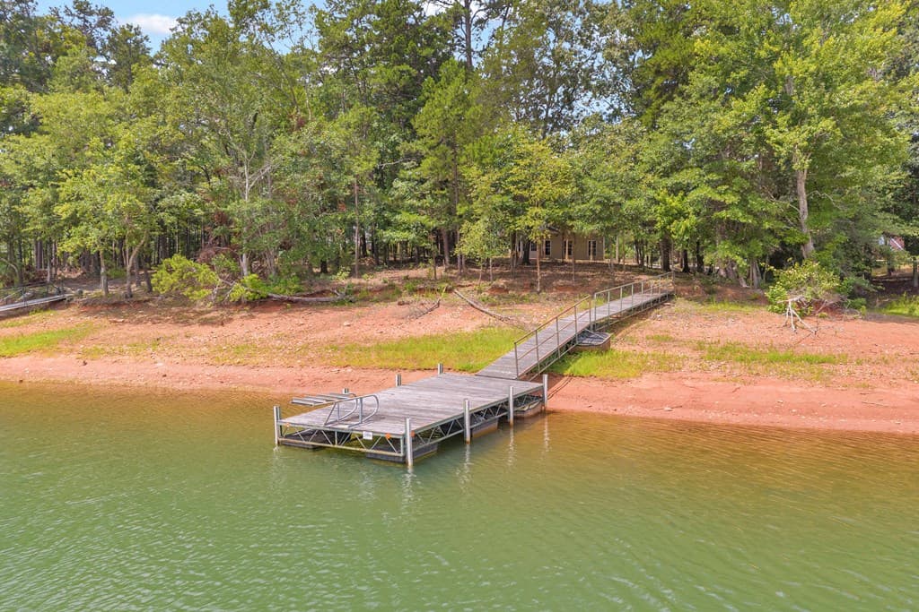 27 Classic Drive, Hartwell GA 30643 - Photo