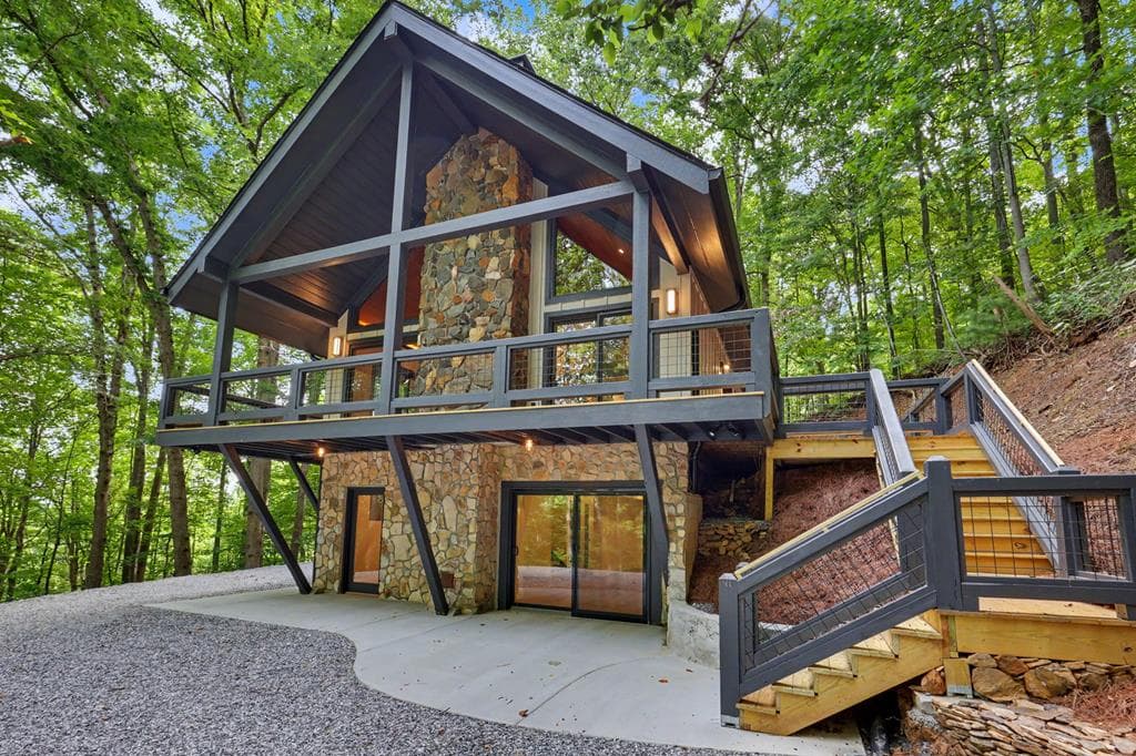 1583 Spring Cove Road, Blairsville GA 30512 - Primary photo