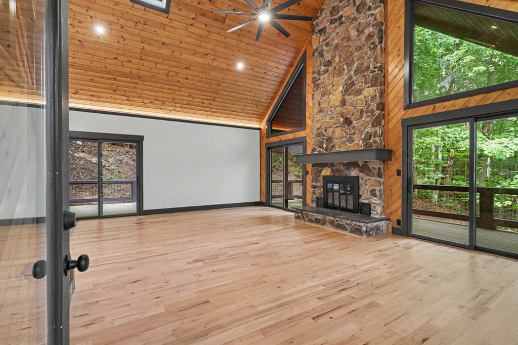 1583 Spring Cove Road, Blairsville GA 30512 - Photo